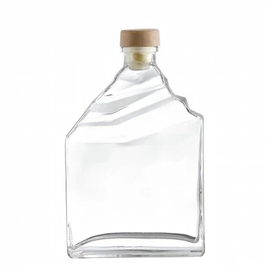 Унікальна пляшка бренді